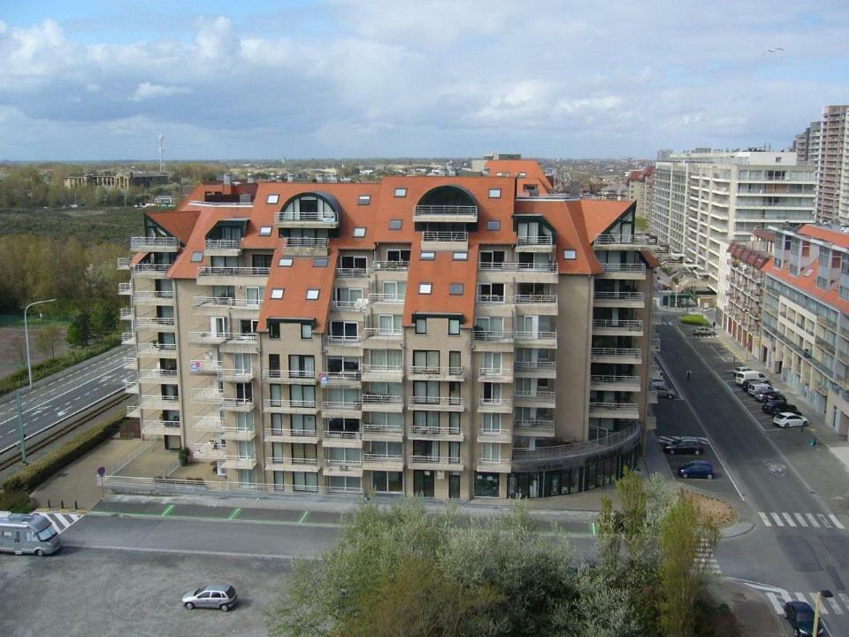 Res Apollo Nieuwpoort Apartment Exterior foto